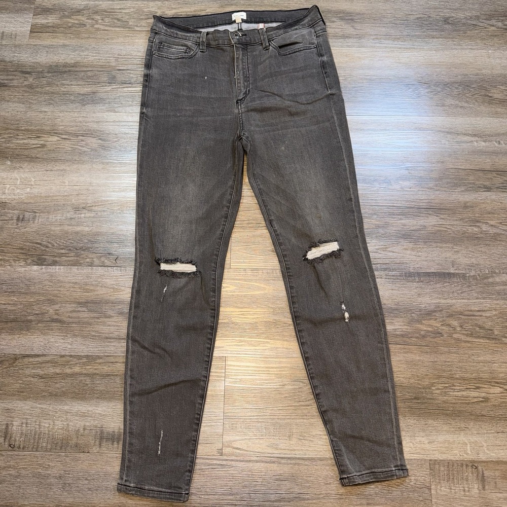Buckle Sneak Peak Black Distressed Stretch Jeans Juniors 13/W31 Ripped Knees